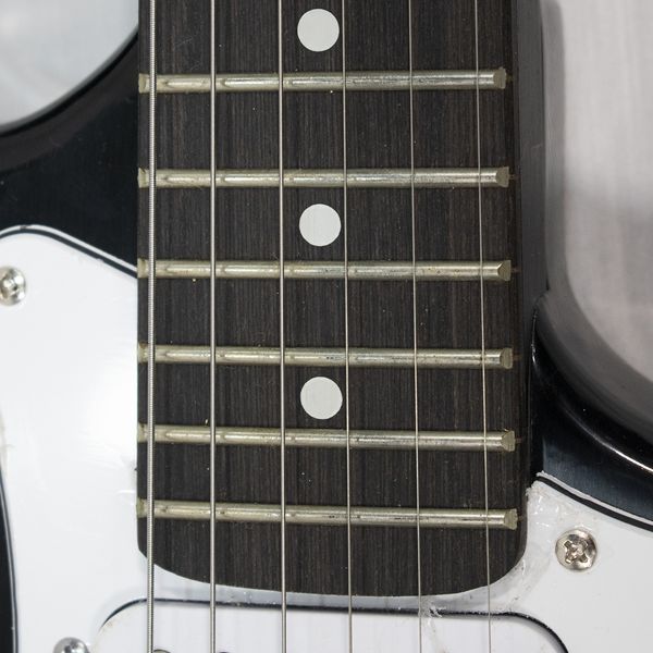 گیتارالکتریک آیرین مدل 750B