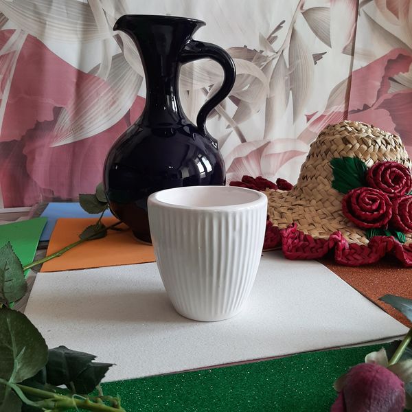   گلدان سرامیکی مدل شیاردار استوانه  کد shiar