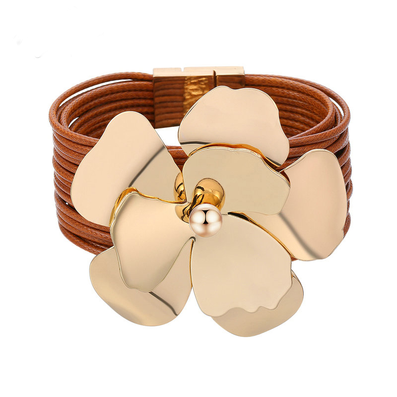 دستبند زنانه گالری شمرون مدل گل کد BNG464G0