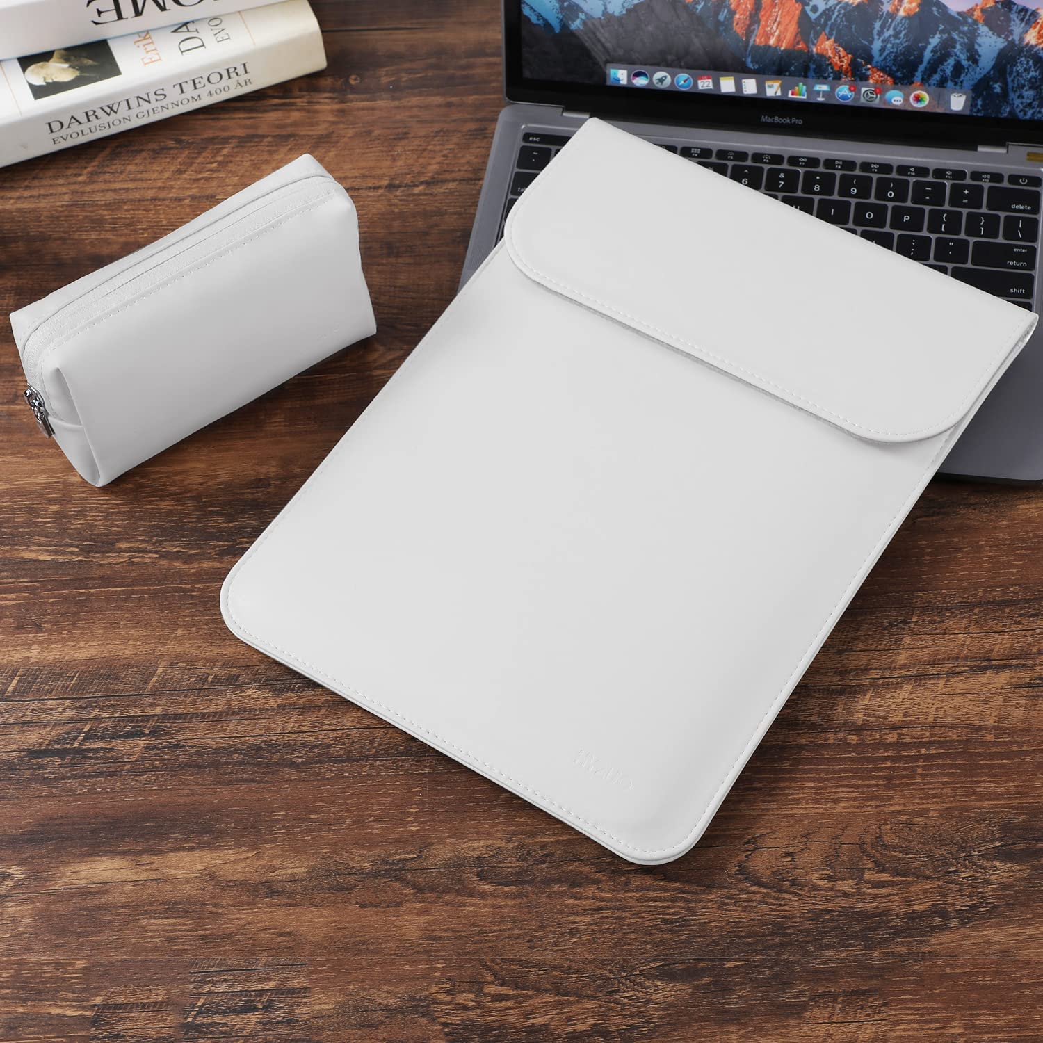 کاور لپ تاپ مدل Ultimate  مناسب برای لپ تاپ 15.6 اینچی به همراه کیف لوازم جانبی