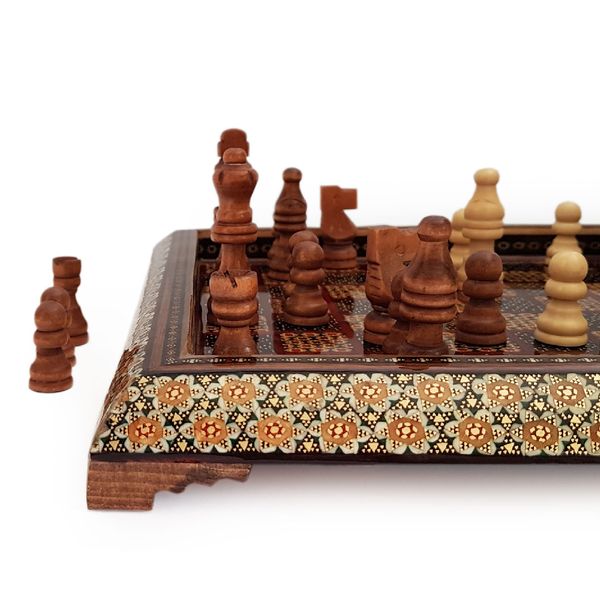 صفحه شطرنج خاتم کاری هنرلوکس مدل مربعی به همراه مهره