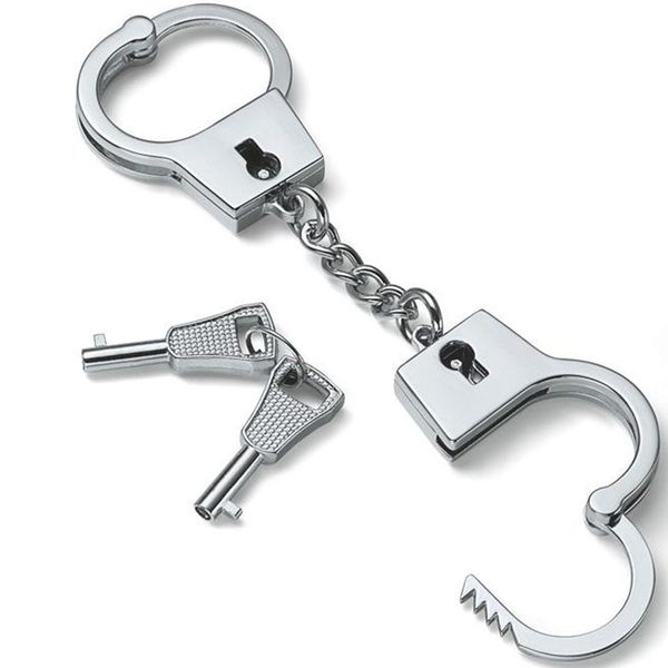 آویز و جاسوییچی فیلیپی مدل Guilty lock