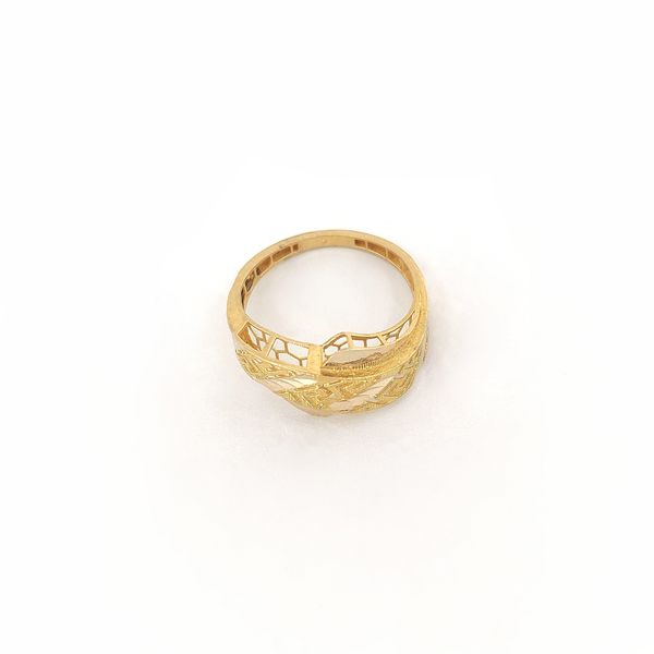 انگشتر طلا 18 عیار زنانه طلا و جواهرسازی افرا مدل پرنس 211
