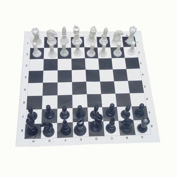 شطرنج مدل مسافرتی سفره ای