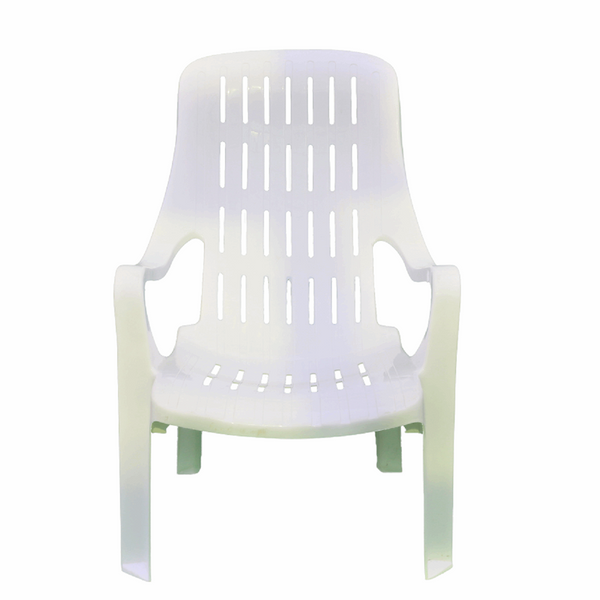 صندلی راحتی و لب استخری و باغی صبا کد 143