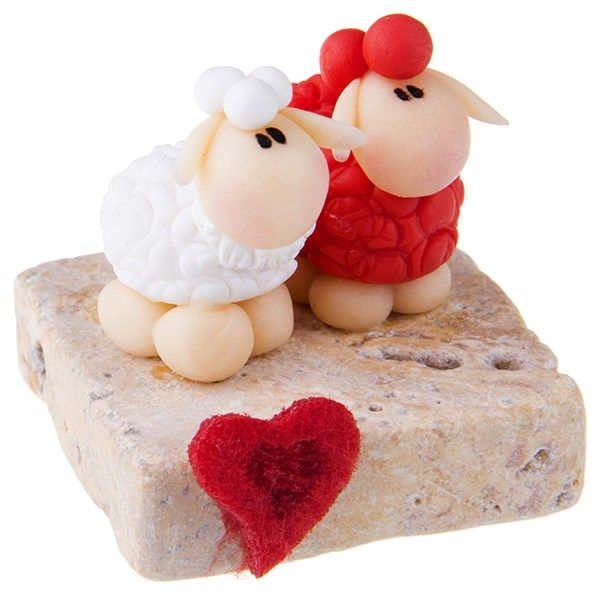 عروسک تزئینی گوسفندهای عاشق قرمز و سفید Ice Toys