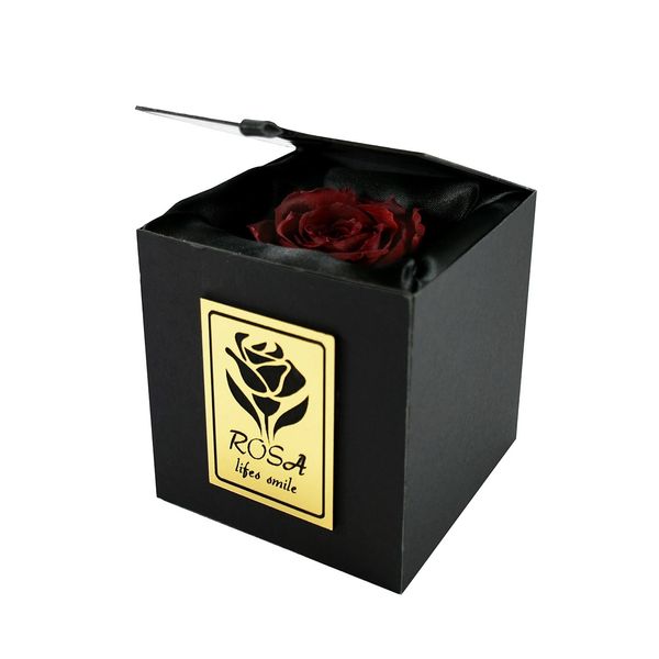 جعبه گل ماندگار رزا مدل رز جاودان قرمز پر رنگ