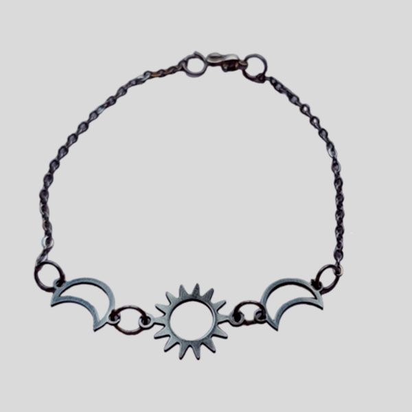 دستبند زنانه مدل زنجیری طرح ماه و خورشید کد HC304