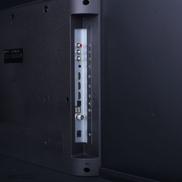 تلویزیون ال ای دی هوشمند زلموند مدل PANA65Z780 سایز 65 اینچ