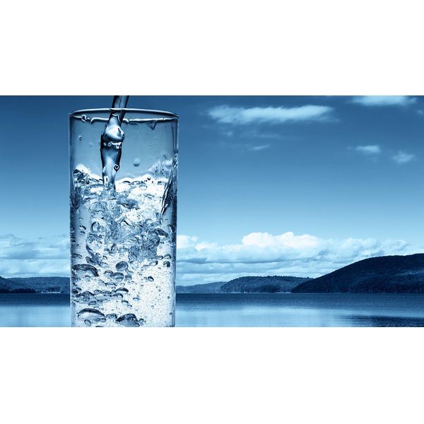 آب آشامیدنی تصفیه شده پارسی مقدار 1.5 لیتر بسته 6 عددی