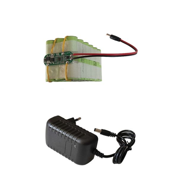 باتری  لیتیوم یون قابل شارژ مکسل کد 18650 ظرفیت 40000 میلی آمپرساعت بسته 18 عددی به همراه شارژر