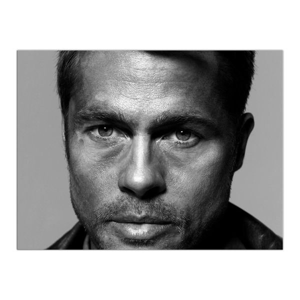 تابلو شاسی گالری آگاپه مدل H50 طرح Brad Pitt