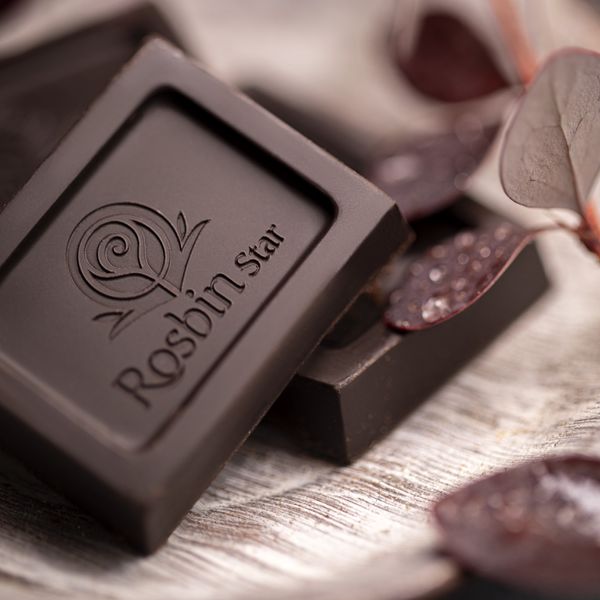 شکلات تلخ 85 درصد رزبین استار - 500 گرم بسته 6 عددی 