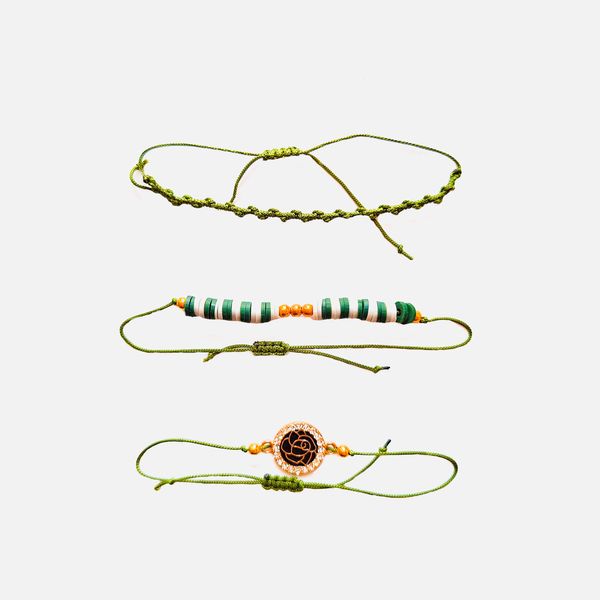 دستبند زنانه مدل گل سبز بسته 3 عددی