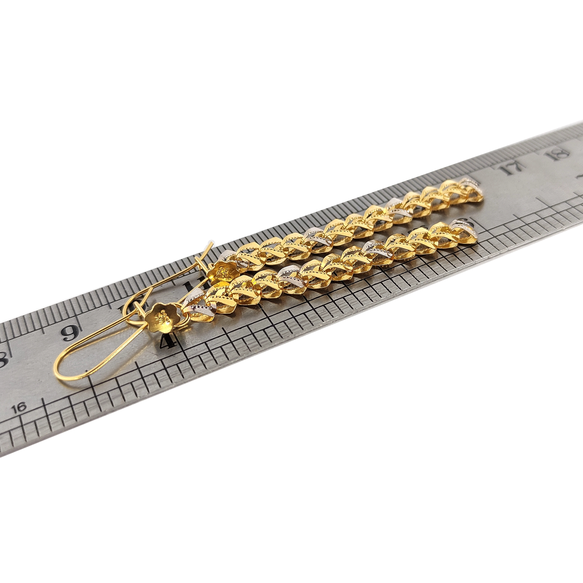 گوشواره طلا 18 عیار زنانه طلا و جواهرسازی افرا مدل لیزری 187