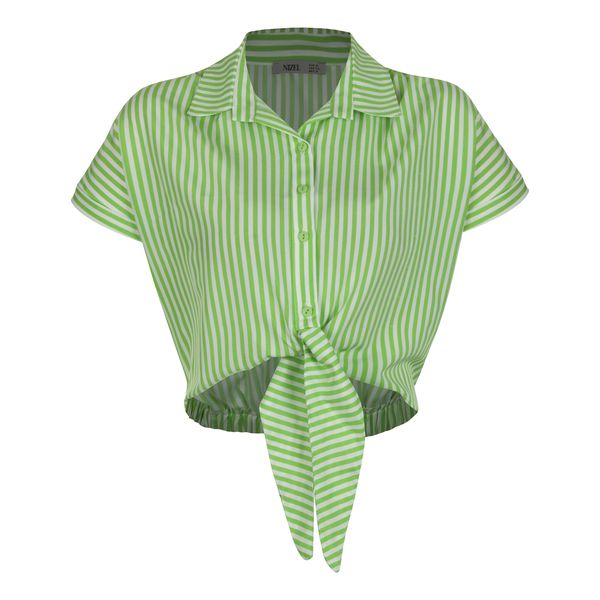شومیز آستین کوتاه زنانه نیزل مدل 0951-158 رنگ سبز