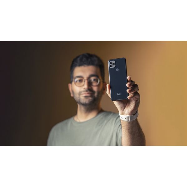 گوشی موبایل جی پلاس مدل Q20 دو سیم کارت ظرفیت 64 گیگابایت و رم 4 گیگابایت 