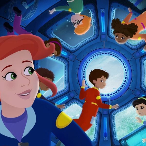 انیمیشن سفرهای علمی اتوبوس مدرسه جادویی دوباره می‌راند اثر پیتر لوری