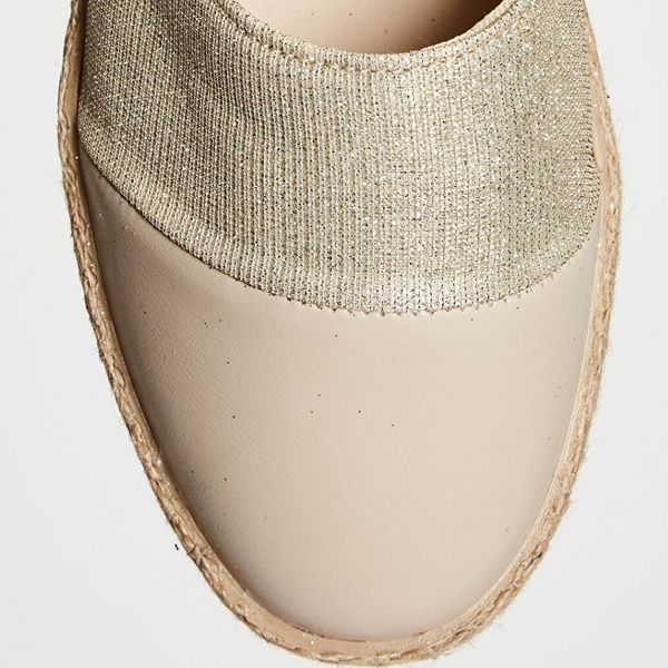 کفش روزمره زنانه ال سی وایکیکی مدل دورکنف شاینی استپ دار