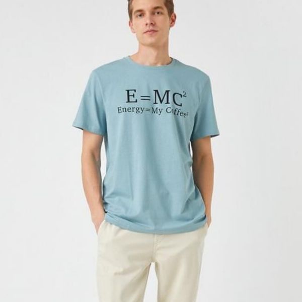 تی شرت آستین کوتاه مردانه کوتون مدل سوپر پنبه کد E=mc2