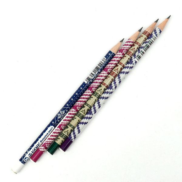 مداد مشکی آریا مدل بیکران 121 به همراه  پاکن و تراش مجموعه 6 عددی 
