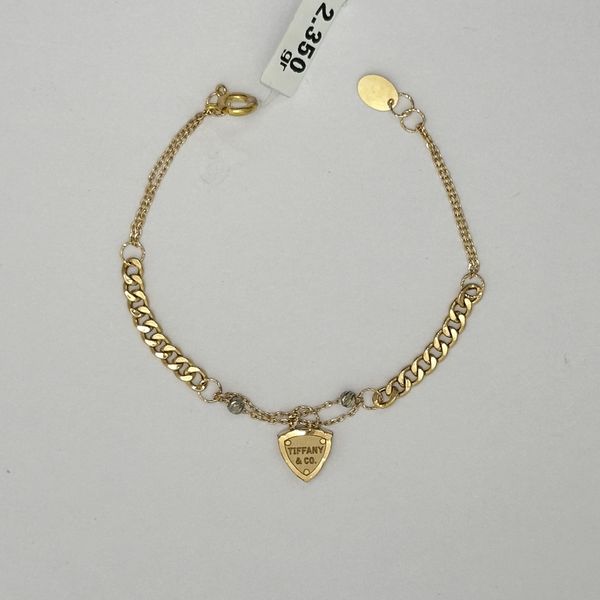 دستبند طلا 18 عیار زنانه مدل D011 طرح  زنجیر و آویز قلب 