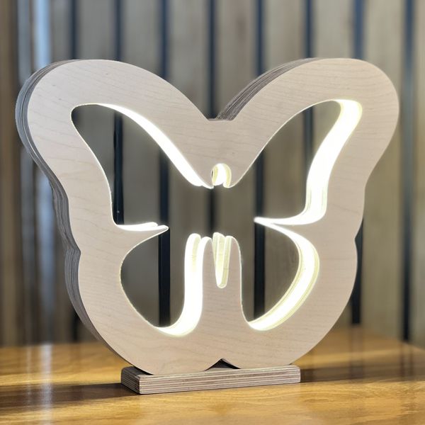چراغ تزئینی مدل پروانه