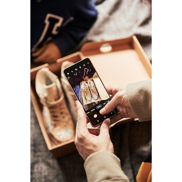 گوشی موبایل سامسونگ مدل Galaxy S21 FE 5G دو سیم‌ کارت ظرفیت 256 گیگابایت و رم 8 گیگابایت - ویتنام 