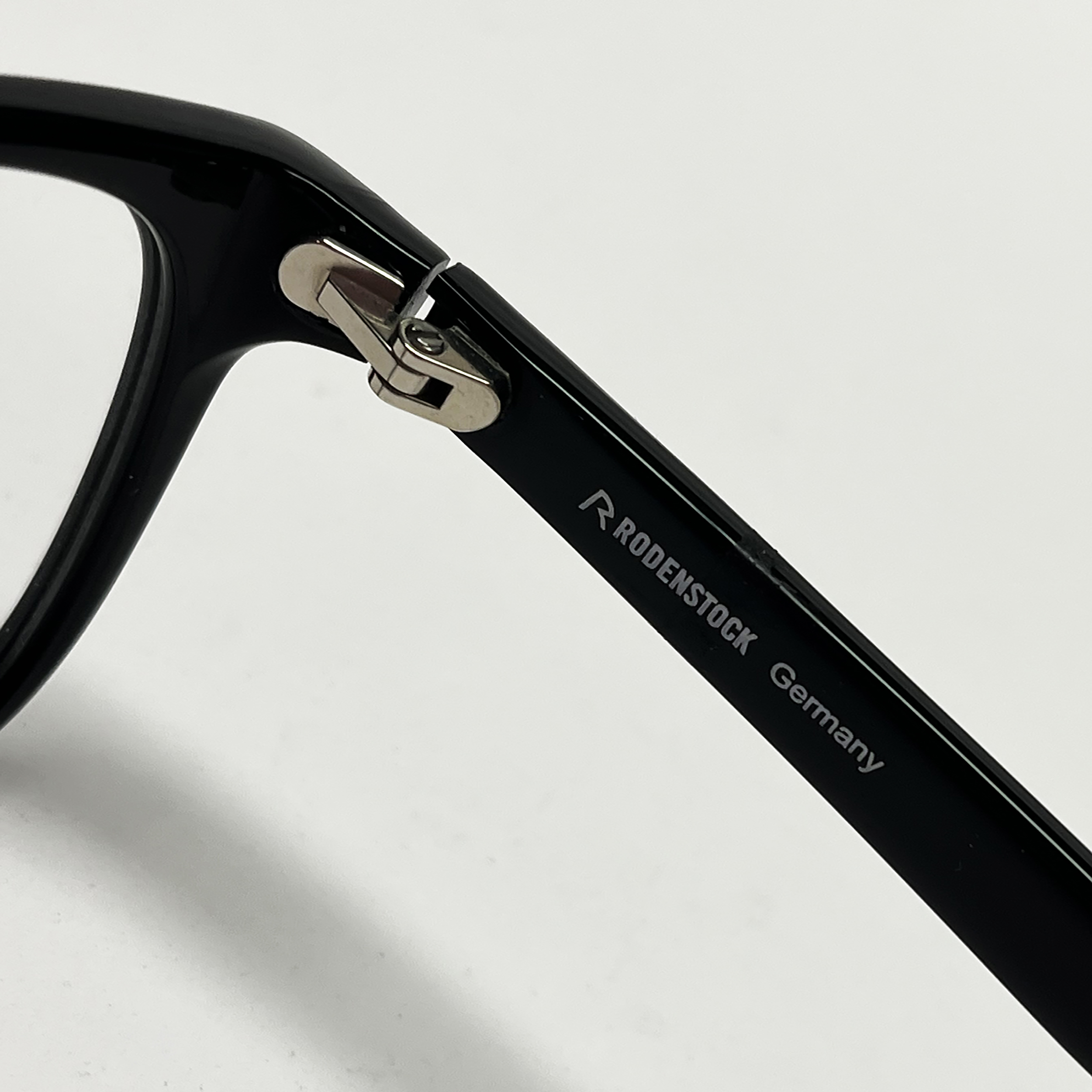 فریم عینک طبی رودن اشتوک مدل R5306
