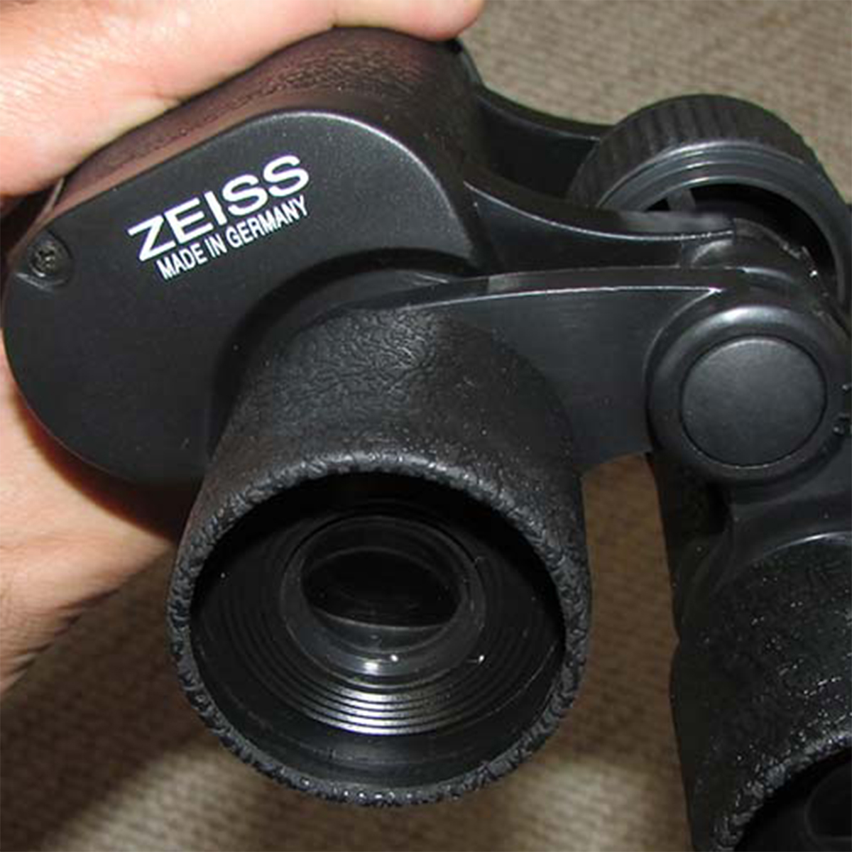 دوربین دوچشمی زایس مدل 2060