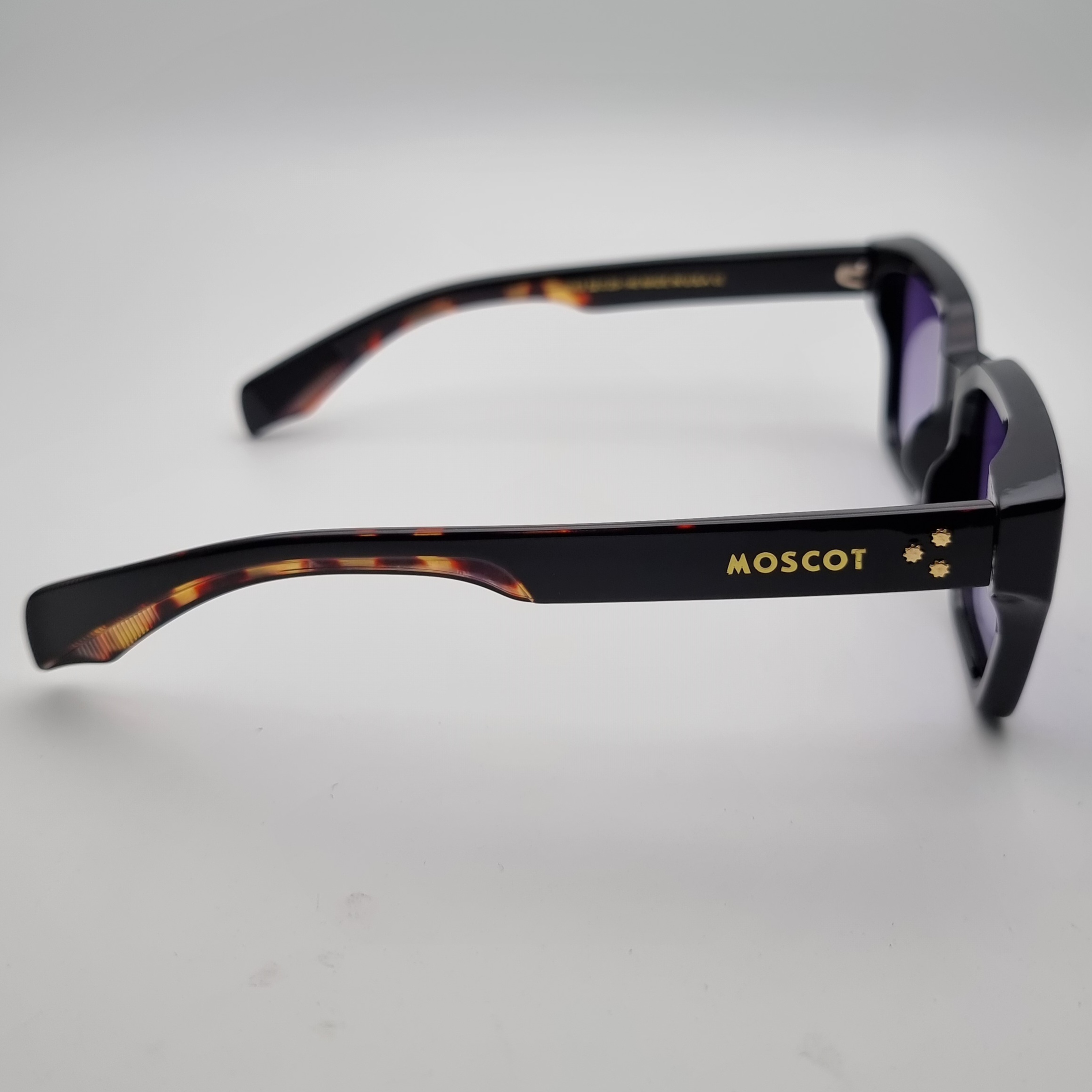 عینک آفتابی موسکوت مدل 6043M