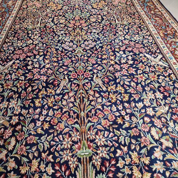 فرش دستباف شش و نیم متری طرح باغ بهشت کرمان مدل حریر AA