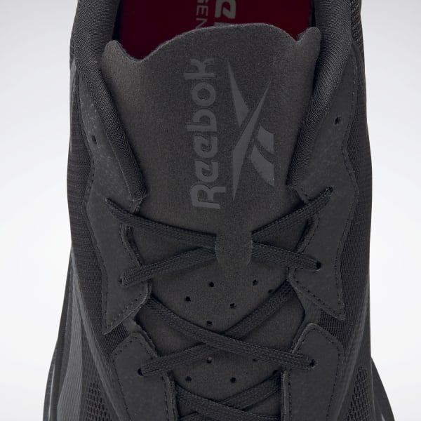 کفش مخصوص پیاده روی مردانه ریباک مدل FV3840