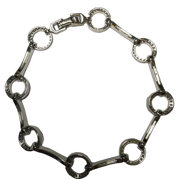 دستبند زنانه مدل حلقه ایی نگین دار کد 002