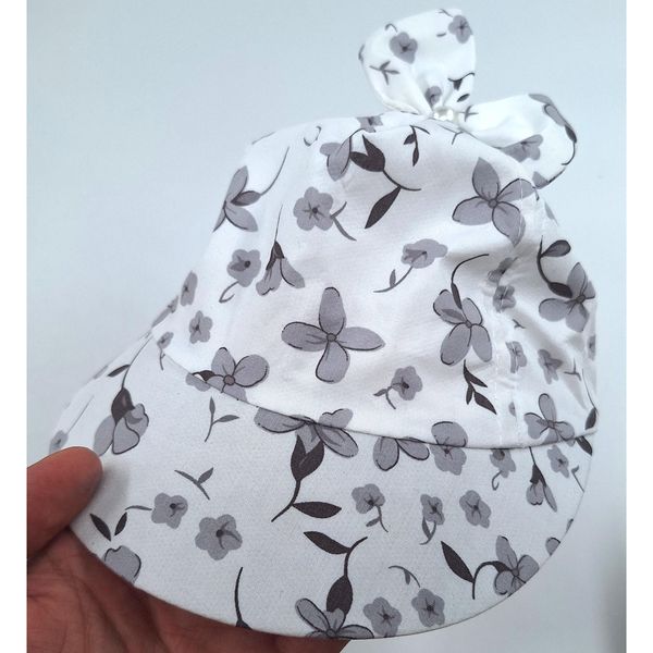 کلاه بچگانه طرح گل کد 1292 رنگ سفید