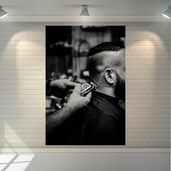 پوستر دیواری طرح آرایشگاه مردانه مدل تیغ و شانه(2) کد BR264
