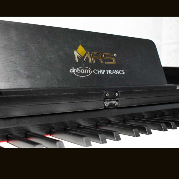 پیانو دیجیتال ام آر اس مدل jdp-40 