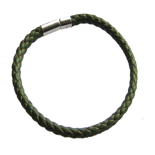 دستبند چرم طبیعی دانوب مدل سهره کد:003(سبز سدری)
