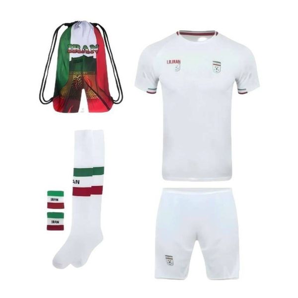 ست 5 تکه لباس ورزشی طرح تیم ملی ایران مدل جام ملل به همراه کوله پشتی