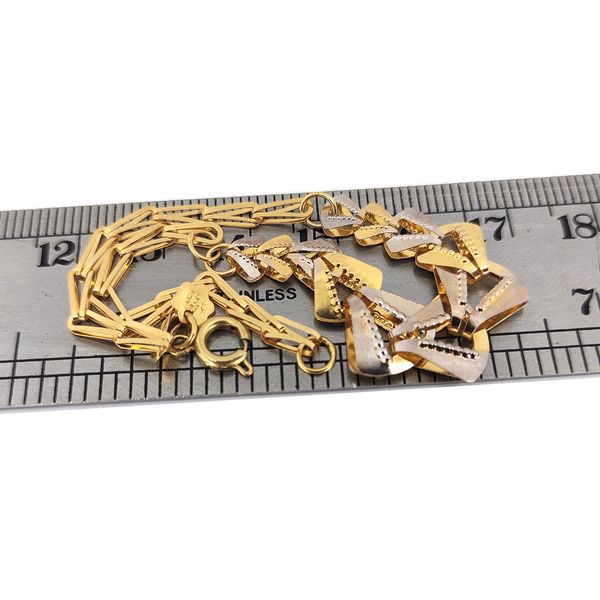 دستبند طلا 18 عیار زنانه طلا و جواهرسازی افرا مدل لیزری 250