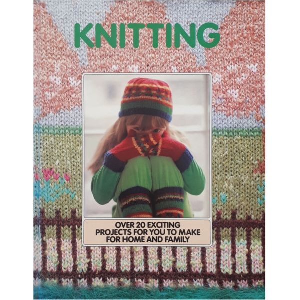 كتاب Knitting اثر جمعي از نويسندگان انتشارات Treasure Press