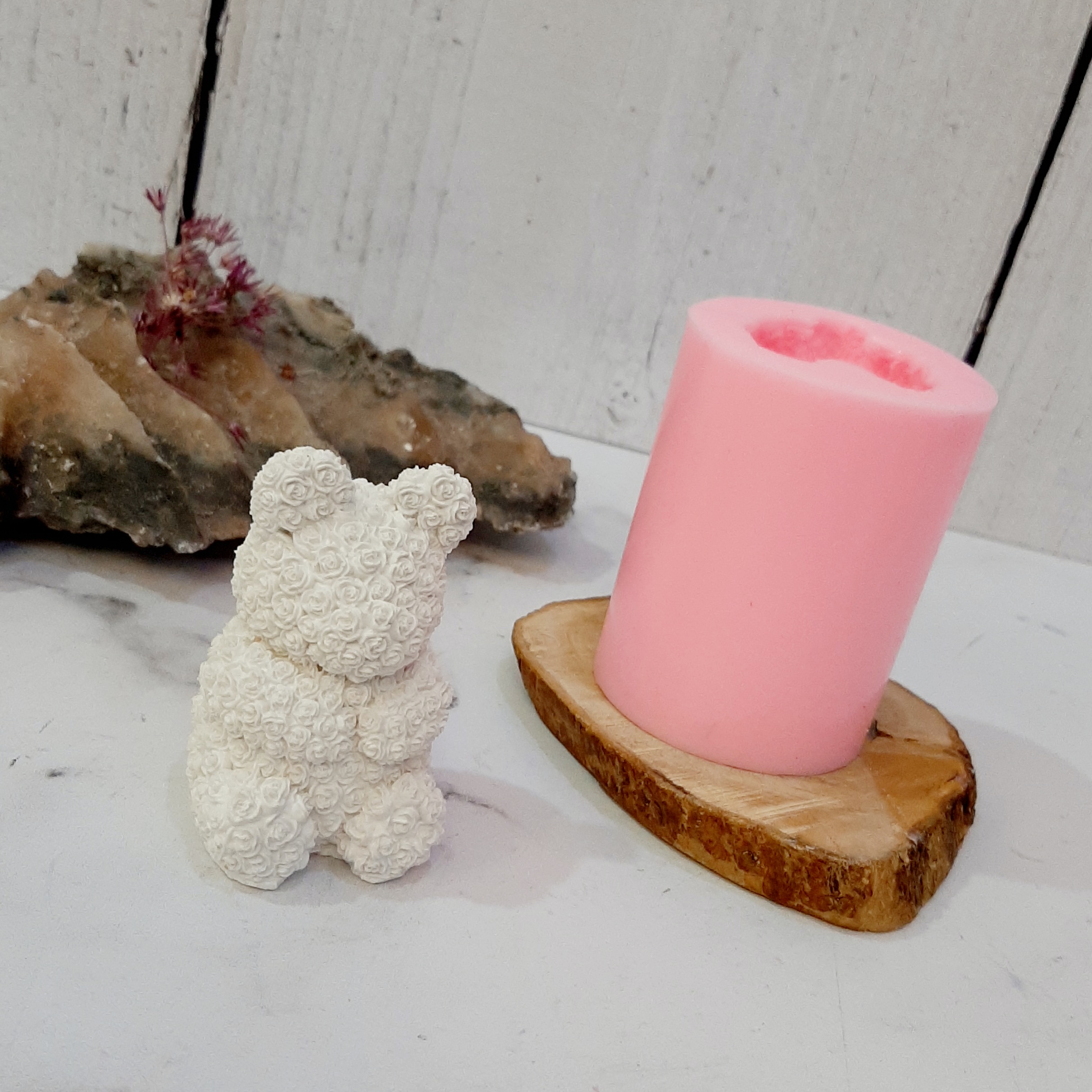 قالب شمع مدل خرس گل دار