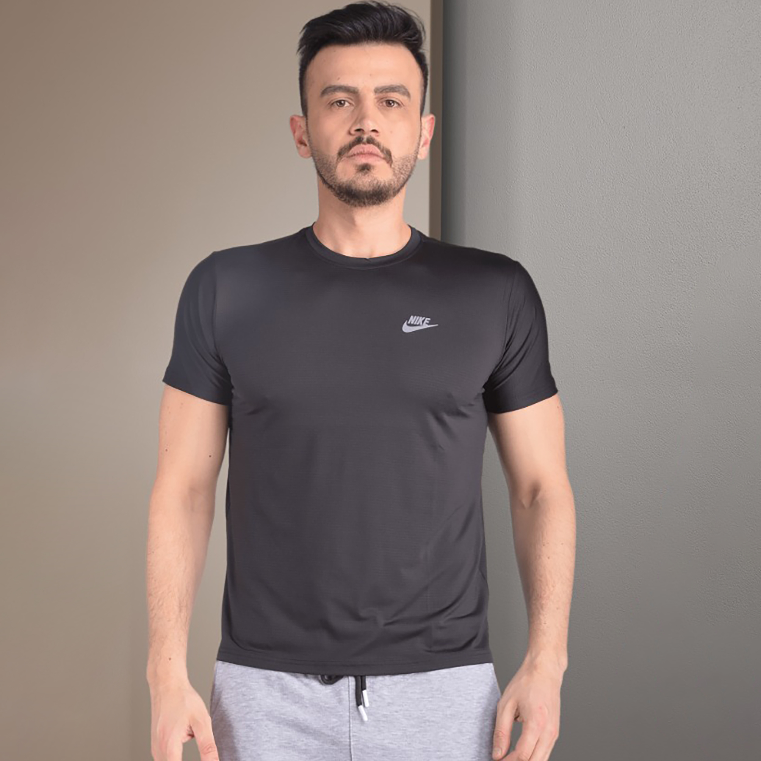تی شرت ورزشی مردانه نایکی مدل 8492 رنگ مشکی