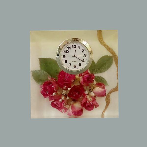 ساعت رومیزی رزینی مدل گل