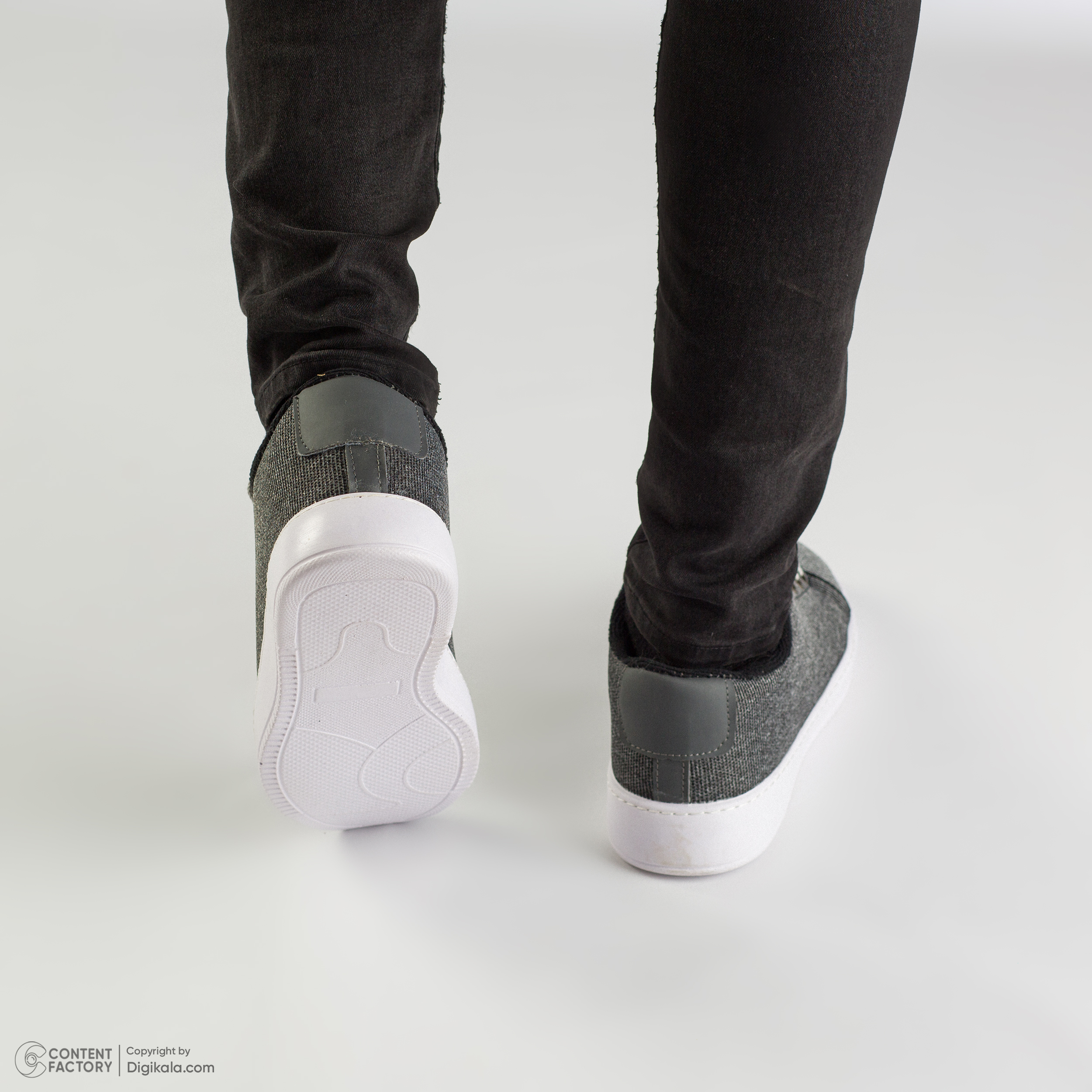 کفش روزمره مردانه کروماکی مدل km110544