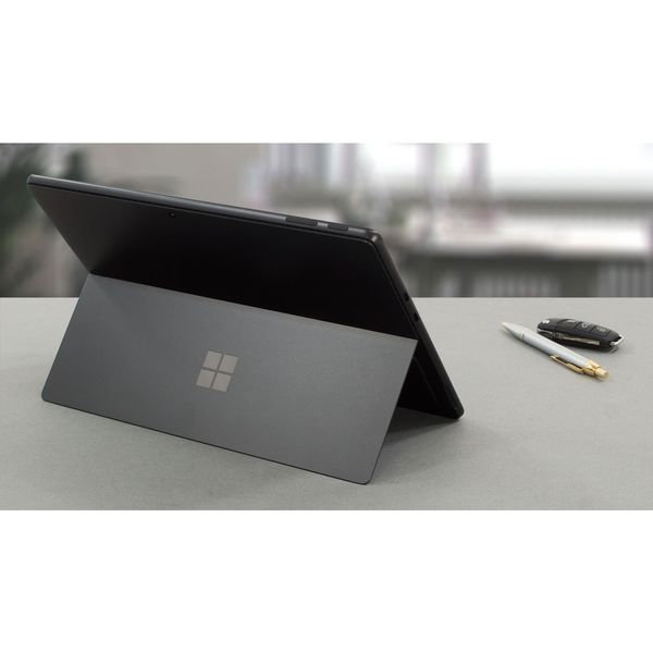تبلت مایکروسافت مدل Surface Pro 9-i5 1235U ظرفیت 256 گیگابایت و رم 8 گیگابایت