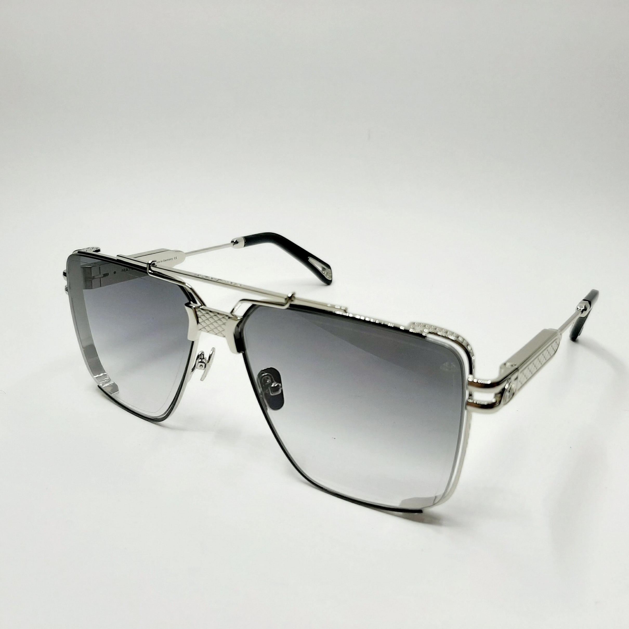 عینک آفتابی میباخ مدل Z36DAWN