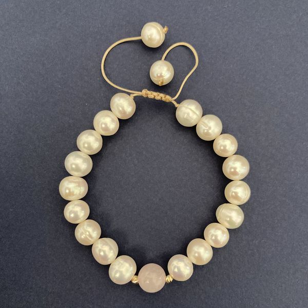 دستبند طلا 18 عیار زنانه الماسین آذر مدل QuartzG01
