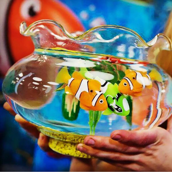 آکواریوم اسباب بازی مدل ماهی شناگر جینو