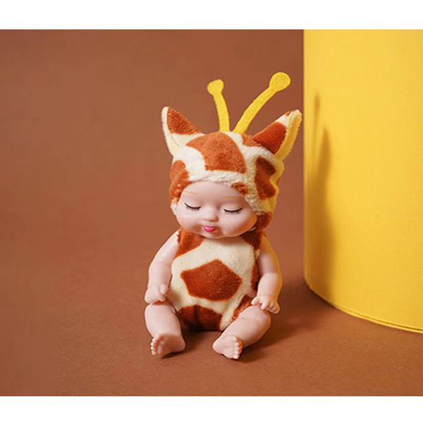 عروسک مدل نوزاد طرح لباس حیوان ارتفاع 11 سانتی متر مجموعه 6 عددی